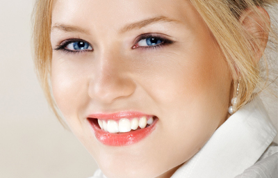 Why Teeth Whitening Should Only be Performed at the Dentist Office in Pasadena?